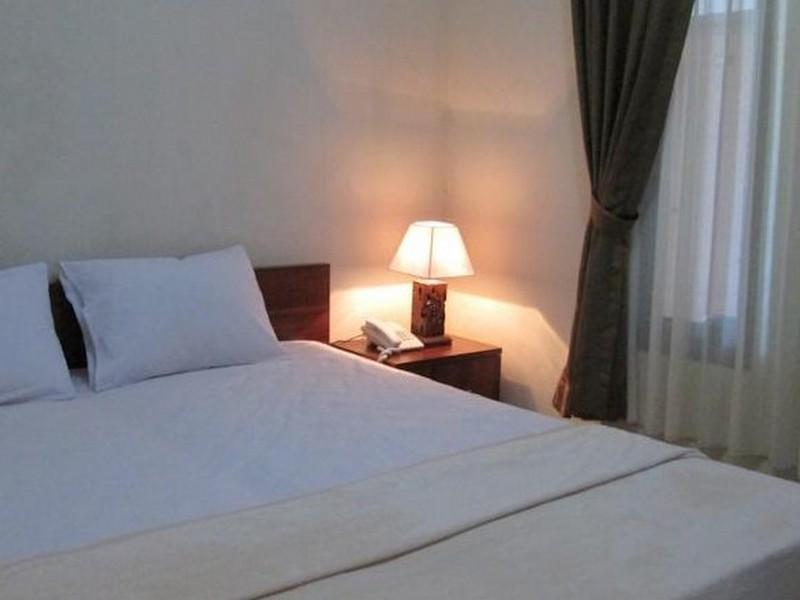 Mirda Gratia Hotel & Convention Cisarua Buitenkant foto